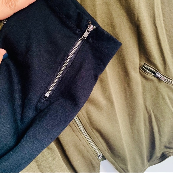 Stylish Olive Green and Black Blazer - Picture 3 of 4